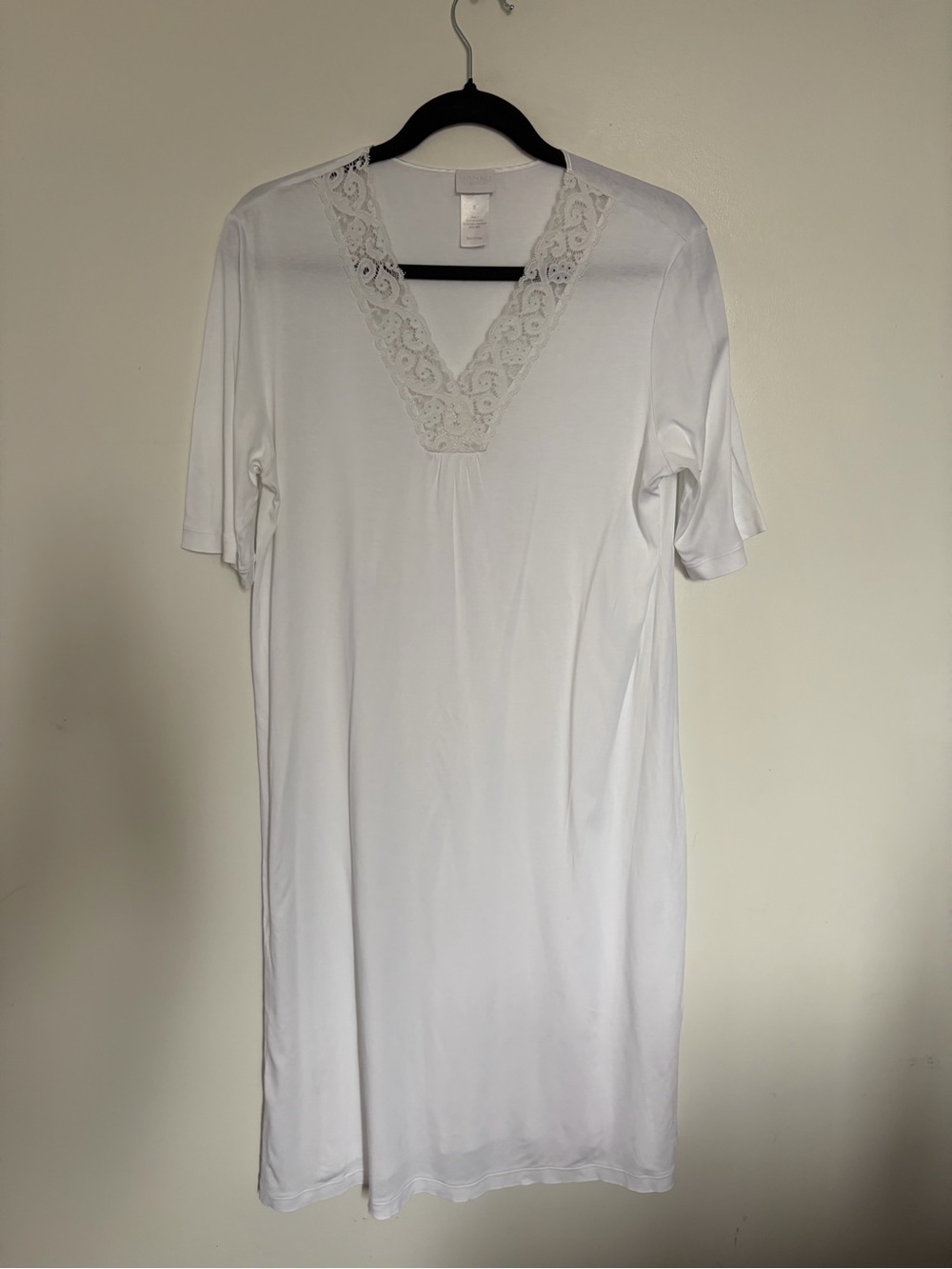 Hanro Lace Trim V-Neck White Night Dress - M